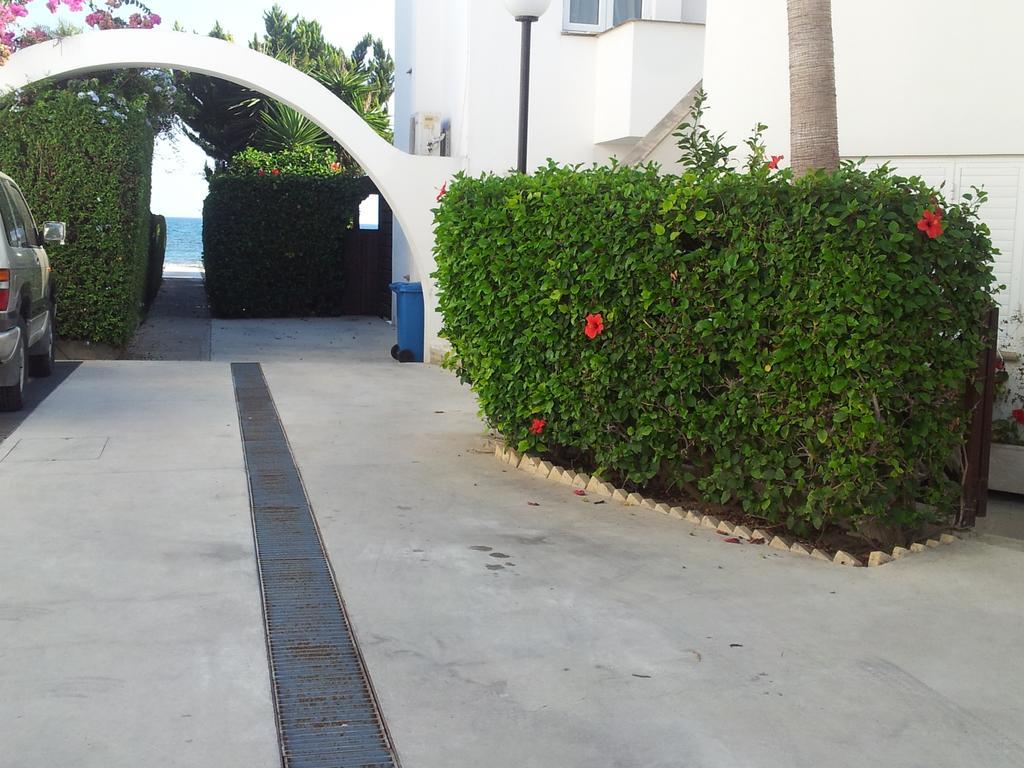 פריווליה Yialos Holiday Apartments מראה חיצוני תמונה